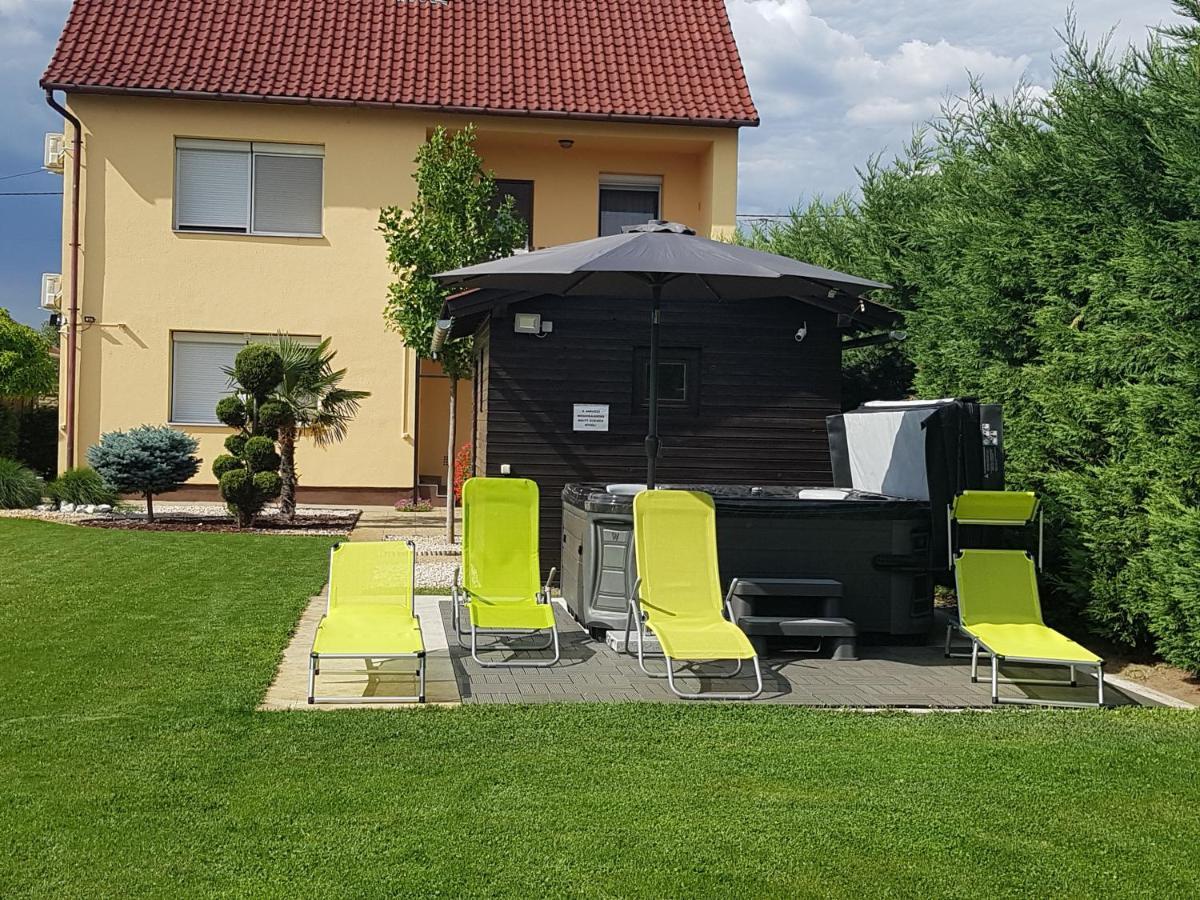 Mónika Vendégház Mórahalom Kültér fotó